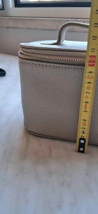 Vanity Case Bvlgari Emirates