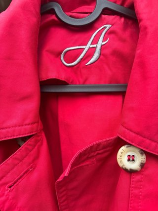 Gabardina roja talla S