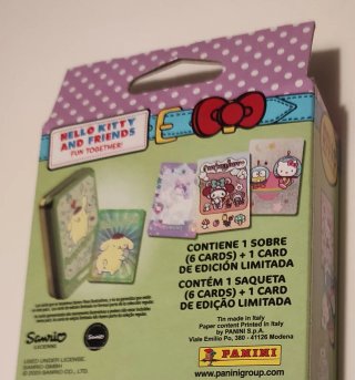 Lote Expositor y 1 Caja Colección Hello Kitty