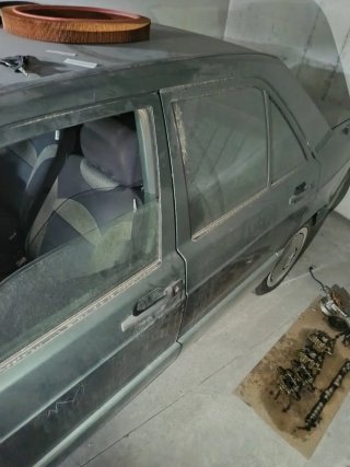 Mercedes-Benz 190E 1993