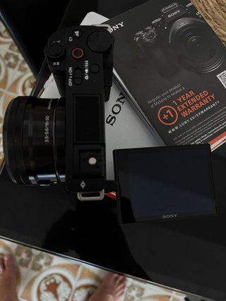 Sony ZV-E10 + Objetivo 16-50mm