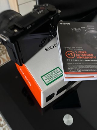 Sony ZV-E10 + Objetivo 16-50mm