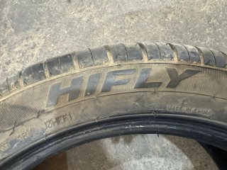 Neumáticos de coche 225/45R17