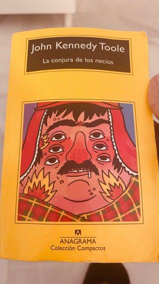 La conjura de los necios