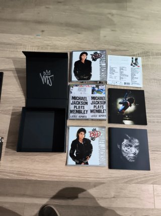 Edición Especial BAD 25 aniversario.