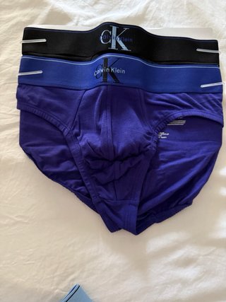 Slip Calvin Klein Morado Talla M