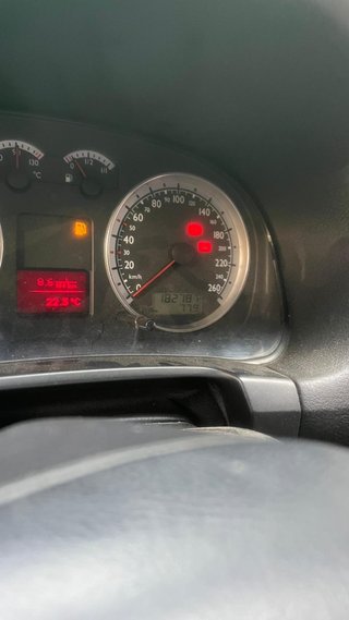 Volkswagen Golf 1.9 tdi 185000km!!