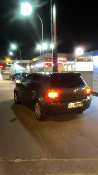 Volkswagen Golf 1.9 tdi 185000km!!