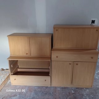 Muebles de salón madera clara