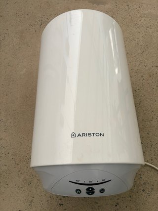 Calentador Ariston 30L Eléctrico