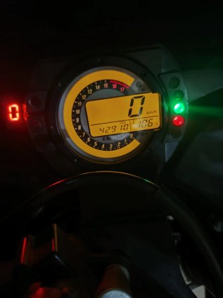 Kawasaki ZX6R 636 2006 verde. Limitada en papeles