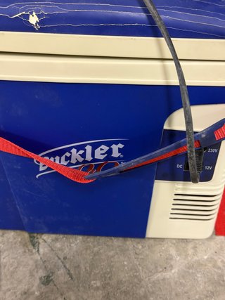 Nevera portátil termoeléctrica Buckler