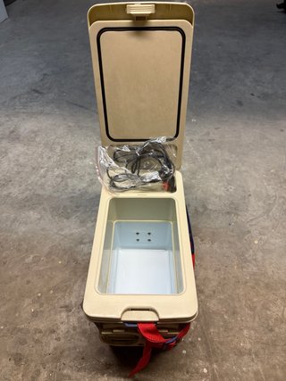 Nevera portátil termoeléctrica Buckler