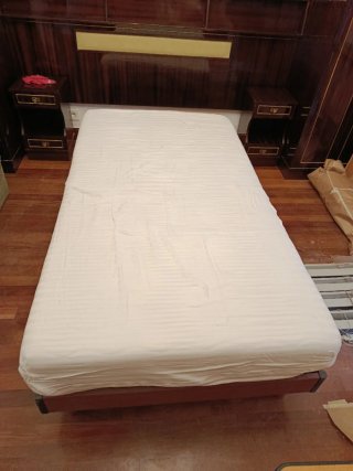 Cama articulada con colchón