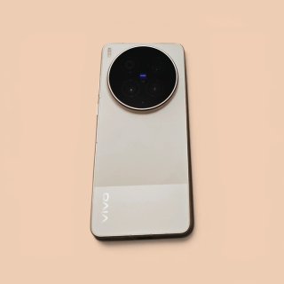 Vivo X300 Ultra Blanco