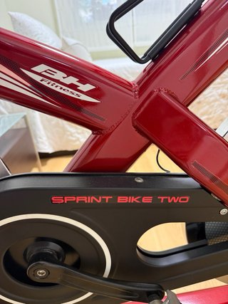Bicicleta Spinning BH Fitness Roja