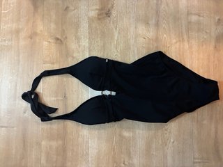 Bañador negro esta nuevo sin usar