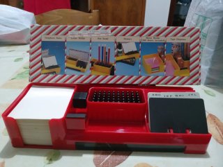 Portaoggetti da scrivania vintage rosso