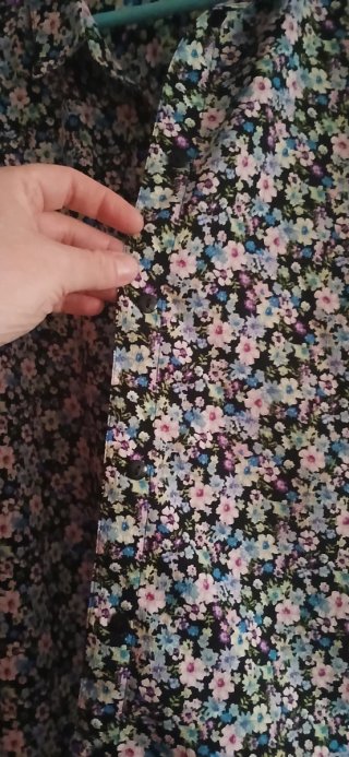 Blusa Neon Nylon floral negra multicolor