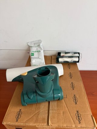 Folletto battitappeto eb360 vorwerk completo