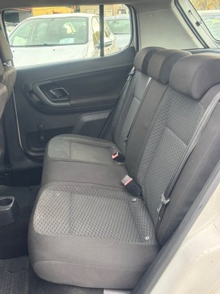 Skoda Fabia 2011