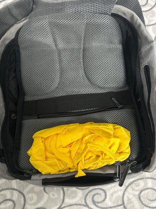 Mochila Antirrobo Gris y Amarilla