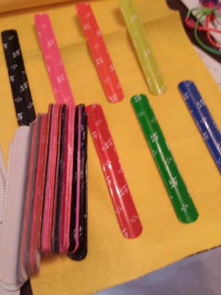 Cento Braccialetti Click Clac per Bambini ed Eventi