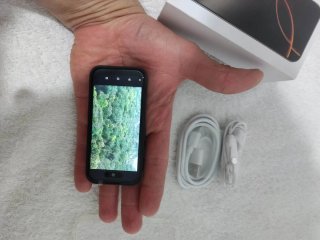 iPhone 16 Pro Azul Marino + Accesorios