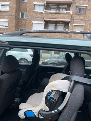 Hyundai Trajet 2001