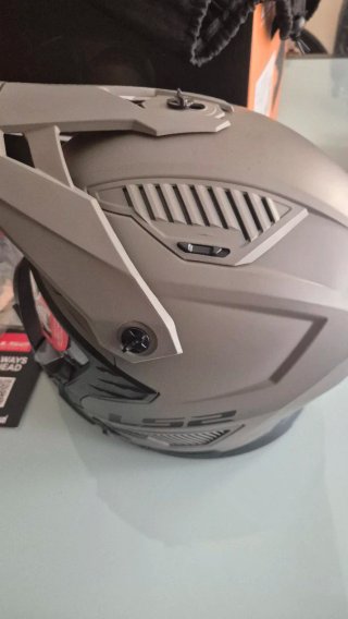 Casco de motocicleta modelo LS2 OF606 Drifter