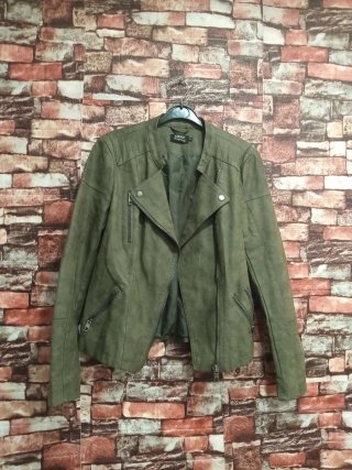 Cazadora Biker ONLY verde oliva
