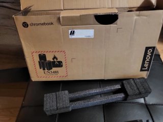 Portátil Lenovo Convertible Negro.