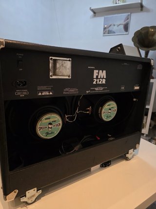 Amplificador Fender FM 212R