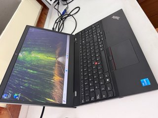 Ordenador portátil Lenovo 11th
