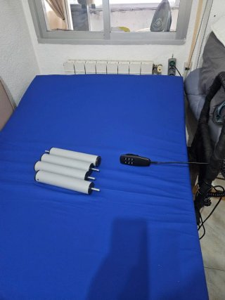 Cama articulada eléctrica mas colchon de 110 cm