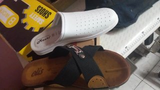 Pantofole Mauri e Elis Marroni e Bianche