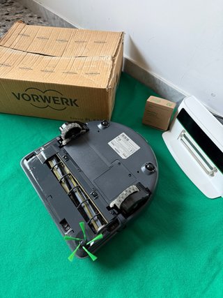 Robot Folletto VR300 come nuovo