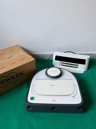 Robot Folletto VR300 come nuovo