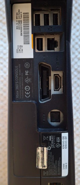 Xbox 360 Slim 250GB + Mando Negro