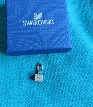 Colgante" Swarovski". Sin usar
