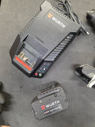 Kit Wurth Trapano + Caricabatterie + Batteria