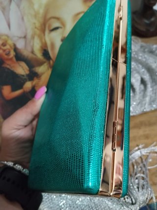 Bolso de fiesta metálico verde y dorado