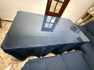 Mesa de comedor con cristal