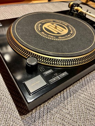 Pareja Reloop RP 7000 mk2 Gold Edición Limitada