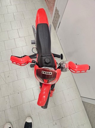Moto Eléctrica Infantil Fever Roja y Negra