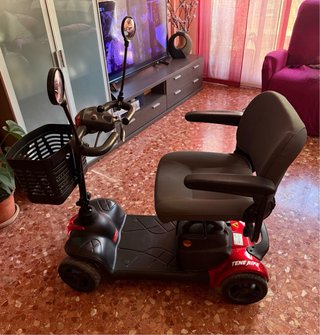 Silla de ruedas eléctrica movilidad reducida NUEVA