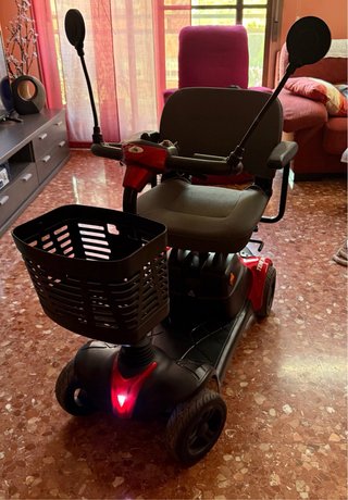 Silla de ruedas eléctrica movilidad reducida NUEVA