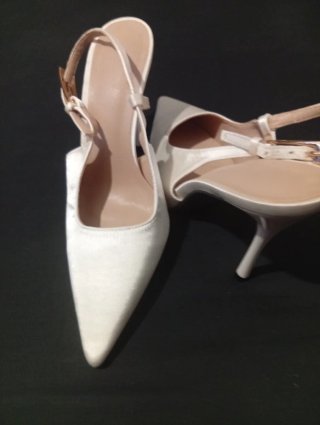 Zapatos de fiesta raso blancos tacón fino
