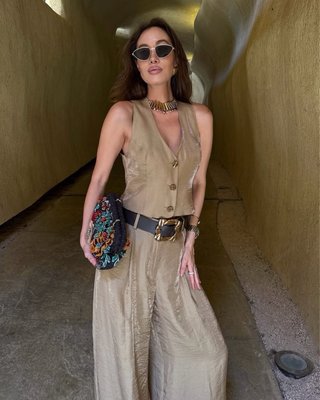 Conjunto pantalón y chaleco