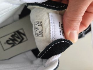 Zapatillas Vans Sk8-Hi Negras y Blancas